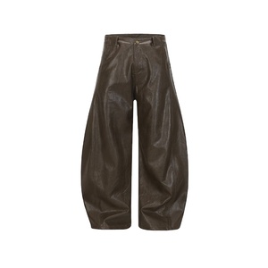 <span class=keywords><strong>Pantaloni</strong></span> OEM a Gamba Larga in Ecopelle Effetto Chiaro, Vestibilità Comoda con Tasche e Cerniera, Stile Svasato e Sciolto - Product Image 1