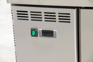 Banco da Lavoro Refrigerato per Cucina di Ristorante Mobile Sottobanco Congelatore con <span class=keywords><strong>Frigorifero</strong></span> - Product Image 5