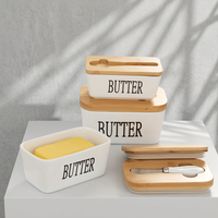 Vente en gros de boîte à beurre en céramique avec couvercle en bambou, récipient hermétique pour beurre avec couteau en acier inoxydable pour le rangement en cuisine