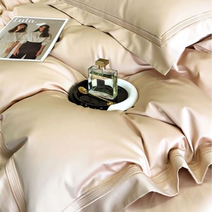 Egyptian Long Staple Cotton Four Piece <b>Bedding</b> <b>Set</b> 100 Pure Cotton Embroidered Luxury Hotel Style Solid Color Breathable Four - Product Image 4