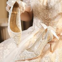 Sepatu Pengantin Wanita Mewah Elegan Ukuran 33-42, Hak Stiletto, Ujung Runcing, Aksen Pita Satin, Berbahan Lace