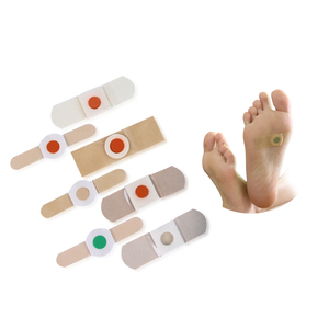 Cerotto Adesivo Erboristico Meditan per <span class=keywords><strong>Calli</strong></span> con Acido Salicilico, Tecnologia Idrogel, Rimuovi <span class=keywords><strong>Calli</strong></span> per <span class=keywords><strong>Piedi</strong></span>, Dita dei <span class=keywords><strong>Piedi</strong></span> e Talloni - Product Image 2
