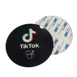 <span class=keywords><strong>Nfc</strong></span> Tags Vervaardigt Groothandel Programmeerbaar Acryl 3.93 Inches <span class=keywords><strong>Nfc</strong></span> Ronde Tiktok Volg Plaat 100Mm - Product Image 1