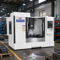 Centre d'usinage CNC VMC855 avec broche de 8000 tr/min et corps en fonte rigide pour pièces de plaque controbavées