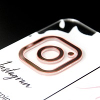2024 prix d'usine Social Media Engagement QR Stand pour boutique