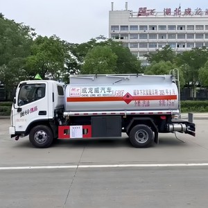Camion-citerne FOTON 4x2 8000L pour le transport de carburant, camion-citerne à huile diesel avec distributeur à vendre - Product Image 5