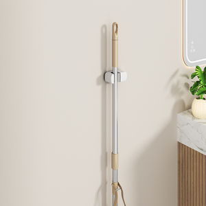 Support <span class=keywords><strong>mural</strong></span> pour balai et serpillière, crochet en plastique, organisateur pour salle de bain ou cuisine avec trou de suspension - Product Image 1