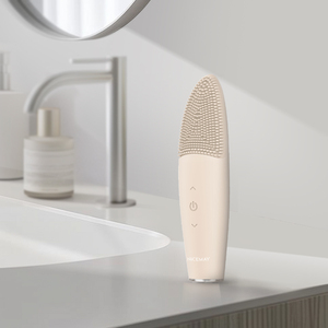Equipo de belleza de uso doméstico de lujo, cepillo de limpieza <span class=keywords><strong>Facial</strong></span> con vibración sónica de silicona, limpieza <span class=keywords><strong>Facial</strong></span> eléctrica, exfoliante, enchufes de EE. UU./UE - Product Image 2