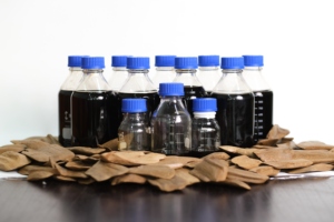 Aceite Esencial de Agarwood de Sumatra Puro y Natural para Aromaterapia y Meditación - Product Image 5