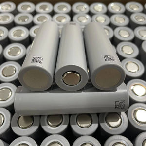 Oplaadbare 18650 Lithium Batterijcel 3.7V 1800mah 2000mah 2200mah 2600mah 3500mah Cilindrische Batterijen - Product Image 2