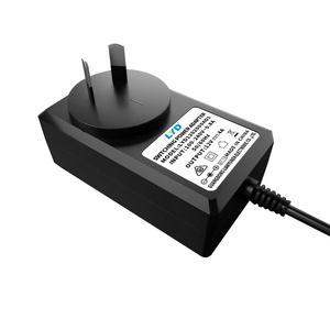 Fabrieksdirecte verkoop <span class=keywords><strong>AC</strong></span>-<span class=keywords><strong>adapter</strong></span> <span class=keywords><strong>12V</strong></span>-24V 1A-3A Type-C aansluiting 12W-60W schakelende voeding stekker ABS materiaal - Product Image 2