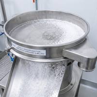 Floculant polyacrylamide respectueux de l'environnement PAM Agent chimique inoffensif pour la purification de l'eau