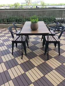 Tuile <span class=keywords><strong>de</strong></span> <span class=keywords><strong>terrasse</strong></span> <span class=keywords><strong>en</strong></span> WPC moderne <span class=keywords><strong>de</strong></span> 22 mm, imperméable, anti-UV, surface brossée, composite bois-<span class=keywords><strong>plastique</strong></span>, planche <span class=keywords><strong>de</strong></span> sol pour balcon, jardin, teck <span class=keywords><strong>plastique</strong></span> - Product Image 6