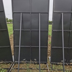 Barrière de contrôle des foules en métal anti-émeute à installation facile, avec dimensions personnalisées pour la sécurité des concerts et des chantiers de construction - Product Image 3