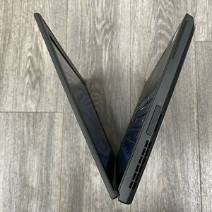 สำหรับ Lenovo ThinkPad <span class=keywords><strong>P50</strong></span> Intel I7-6th 16GB Ram 512GB <span class=keywords><strong>SSD</strong></span> 15.6นิ้ว โน้ตบุ๊คขายส่ง การ์ดจอแยก NV-IDIA-M2000M 4g - Product Image 5