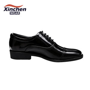Venta al por mayor de lujo de los hombres <span class=keywords><strong>Oxford</strong></span> Zapatos de vestir cómodos planos de cuero suave mocasines en negro marrón Ropa de oficina para el invierno verano - Product Image 5