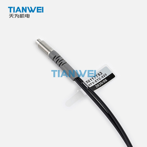 KFX-ETC-620 50117753 ใหม่และเป็นของแท้ 100% จากเยอรมนี LEUZE ใยแก้วนำแสงพลาสติกชนิดสะท้อนแสงแบบกระจาย - Product Image 2