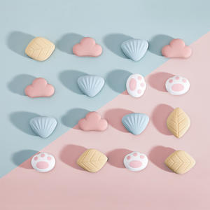 Accueil Accessoires Clips de couette Clips de couette empêche la couette de se déplacer dans la couverture Clips de couette magnétiques avec déverrouillage - Product Image 1