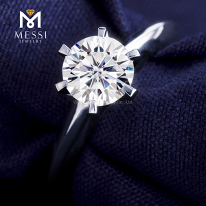 Anillo solitario de compromiso de diamante moissanita de oro blanco de 18k - Product Image 6