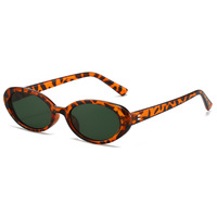 Vente chaude Anti-UV Lunettes Rétro Ovale Petit Cadre Lunettes De Soleil Femmes Hot Style Lunettes De Soleil En Plein Air Plage Accessoires