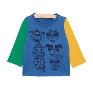 Nuevo diseño de camisetas para niños, diseño 100% algodón para niños, camiseta de color con contrato para niños