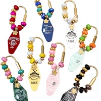 Porte-clés de luxe JS Fashion avec mousqueton, breloques personnalisées, étiquette d'hôtel Motle, porte-clés de voiture perlé à visser pour cadeau