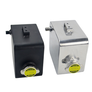 Réservoir d'eau auxiliaire en alliage d'aluminium, réservoir de refroidissement de 2,5 l pour modification de voiture, ajustement universel, argent noir - Product Image 1