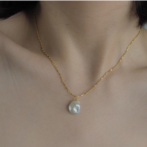 Collar con Colgante de Perla Keshi de Agua Dulce con Forma de Pétalo Barroco Natural, Cadena Simple para Clavícula para Mujer - Product Image 1