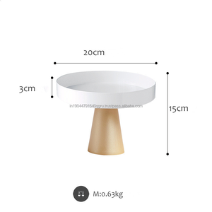 Nuevo soporte de pastel de llegada con acabado de metal de alta calidad para decoración del hogar y usos ocasionales con acabado dorado - Product Image 6