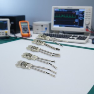 Transformador de Control de Temperatura con Cable de Longitud Específica del Cliente (<50mOhm 20AWG) - Product Image 1