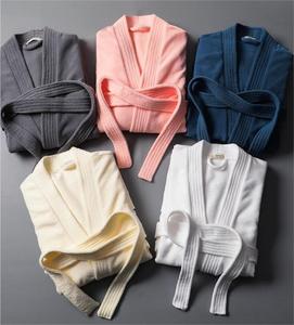 ผ้าขนหนูอาบน้ำโรงแรมเชิงพาณิชย์ - ผ้าเทอร์รี่คอตตอน 100% แบบยาว ซึมซับน้ำได้ดี แห้งเร็ว สำหรับทั้งชายและหญิง - Product Image 1