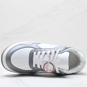 รองเท้าเดินสไตล์ลำลองคุณภาพสูง ดีไซน์หรูหรา สวมใส่สบาย เหมาะสำหรับกิจกรรมกลางแจ้ง รองรับการปรับแต่ง - Product Image 2