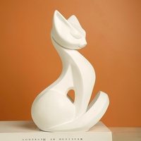 Minimalistische Weiße Abstrakte Sitzende Katzen-Figur aus Harz im Nordischen Stil Tier-Statue für Heim-Tischdekoration