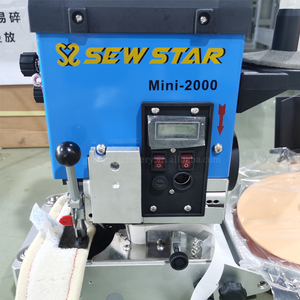 Mini machine à broder et à coudre polyvalente, robuste et durable, pour surjeter les tapis, en vente - Product Image 4