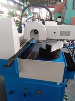 Machine de rectification universelle à commande numérique par ordinateur (CNC) de haute précision pour le métal