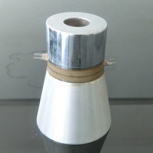 <span class=keywords><strong>Langevin</strong></span> transducteur ultrasonique 100w 22khz transducteur de nettoyage ultrasonique convertisseur ultrasonique/oscillateur pour le nettoyage - Product Image 2