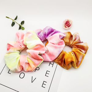 SongMay Tie Dye Scrunchies per capelli per le donne Scrunchies <span class=keywords><strong>velluto</strong></span> per capelli classico elastico spesso Scrunchy fasce per capelli cravatte 14cm - Product Image 3