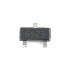 Meilleur prix Stocks de pièces électroniques IC Chip ICs XC6206P302MR - Product Image 1