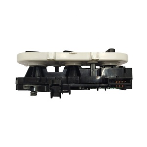 9016890908 Panel de Control de Calefacción y Aire Acondicionado Eléctrico para Automóvil de Alta Calidad y Durabilidad para <span class=keywords><strong>M.B</strong></span> - Product Image 4