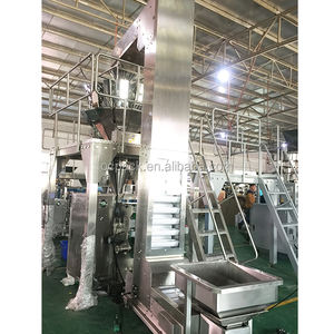 Machine d'emballage pour plaques de noix d'arec avec alimentation par vibrateur - Product Image 5