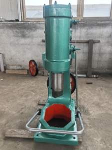 Martillo de Herrería Profesional, Potente Martillo Neumático de Forja con Motor de 2.2HP 220V, Fácil de Operar - Product Image 5