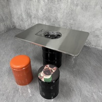 Meubles de restaurant, table de barbecue en métal en forme de fût d'huile avec tabourets réglables en hauteur, design rétro industriel pour usage commercial, durable