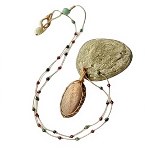 Collar con Colgante de Piedra Natural y Bola de Macramé Hecho a Mano, Cordón de Cuentas de Doble Hilo Ajustable, Regalo Unisex Hindú - Product Image 1