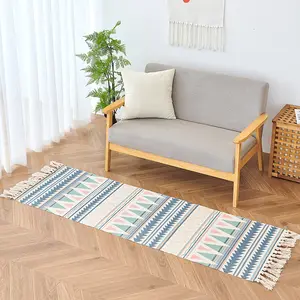 Chinese factory supply Retro national Nordic style bedside mat cotton and linen woven printed bath rug with tassels