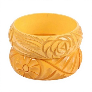Meilleur Bracelet Jonc Artisanal en Acrylique avec Motif Floral Sculpté Jaune Multicolore Élégant Fantaisie Bijou Unisexe pour Mariage Femme - Product Image 1