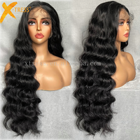X-TRESS Perruques synthétiques Lace Front 13x4 pré-épilées avec baby hair, 32 pouces, couleur noire, longues et volumineuses, ondulées, pour femmes noires