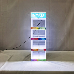 Présentoir vertical autoportant pour sachets de nicotine NYKD, en plastique avec finition brillante, moderne, pour intérieur, pré-assemblé - Product Image 5