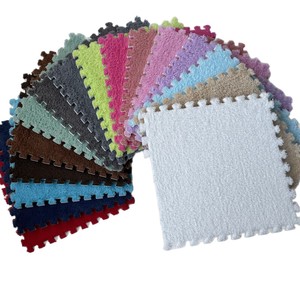 แผ่นปูพื้นแบบประกบ สีพื้น ทำจากเส้นใยโพลีเอสเตอร์ รูปทรงสี่เหลี่ยมผืนผ้า สำหรับใช้ในบ้าน ทนต่อคราบสกปรก เหมาะสำหรับห้องนั่งเล่น ห้องนอน ห้องทำงาน และพื้นที่เชิงพาณิชย์ - Product Image 5