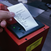 Analyseur de réflectivité routière en conditions de pluie, rétro-réflectomètre à chemin lumineux ouvert (RL Meter) pour détection rapide et sécurité routière en usine