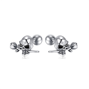 Pendientes de Acero Inoxidable Estilo Hip Hop con Diseño de Rosa y Calavera - Product Image 1